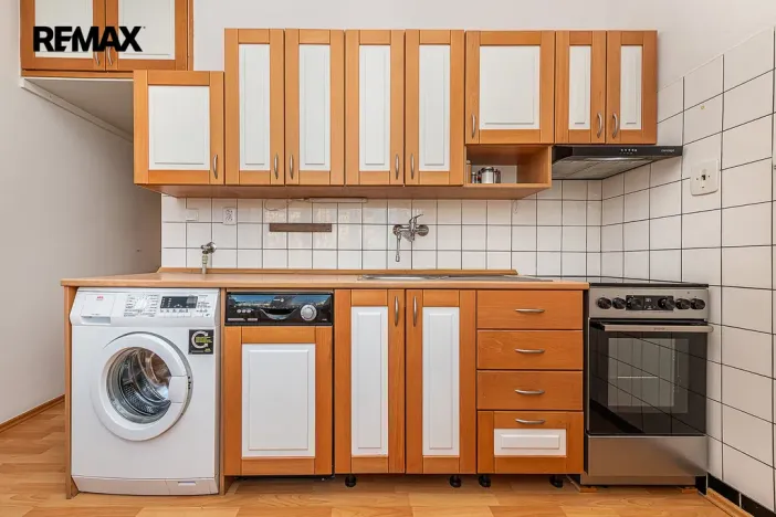 Pronájem bytu 2+1, Praha - Letňany, Vítkovická, 52 m2