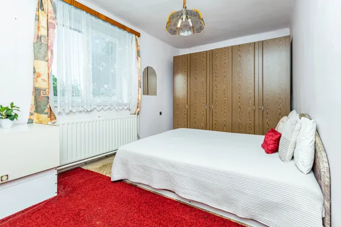 Prodej bytu 3+1, Pardubice - Staré Čívice, K Hladíkovu, 260 m2