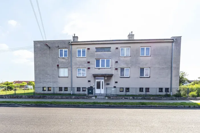 Prodej bytu 3+1, Pardubice - Staré Čívice, K Hladíkovu, 260 m2