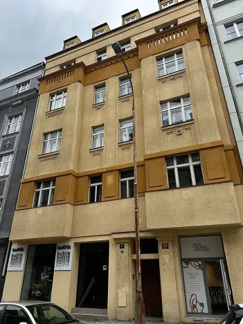 Pronájem bytu 3+kk, Praha - Dejvice, Kyjevská, 75 m2