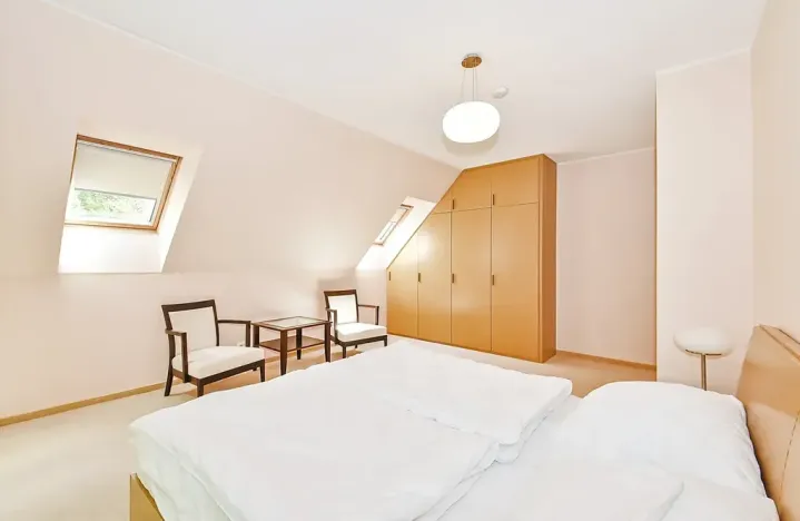 Prodej rodinného domu, Karlovy Vary, Slovenská, 147 m2