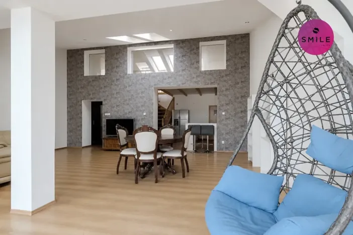 Prodej atypického bytu, Klimkovice, Náměstí, 135 m2