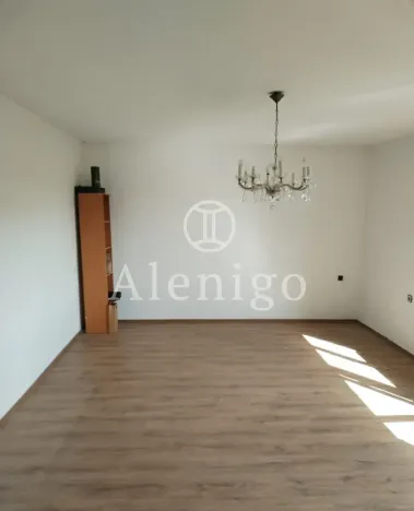 Prodej rodinného domu, Nový Knín, Na Hůrkách, 285 m2