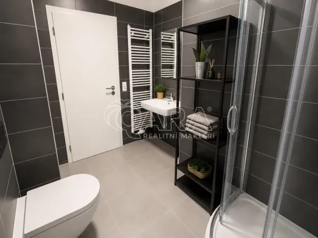 Pronájem bytu 1+kk, Praha - Holešovice, V závětří, 34 m2
