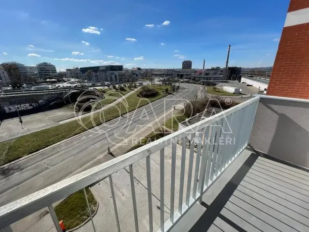 Pronájem bytu 1+kk, Praha - Holešovice, V závětří, 34 m2
