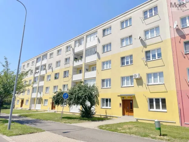 Pronájem bytu 3+1, Most, Obránců míru, 70 m2