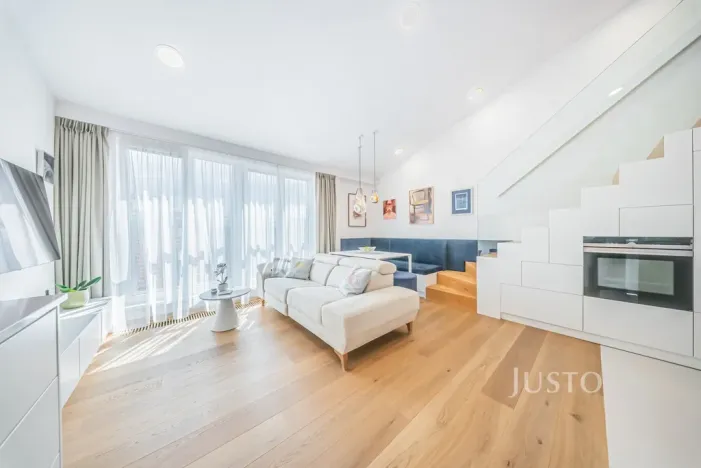 Prodej bytu 2+kk, Praha, Stupkova, 75 m2