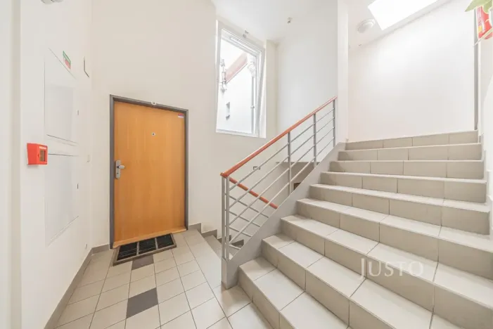 Prodej bytu 2+kk, Praha, Stupkova, 75 m2
