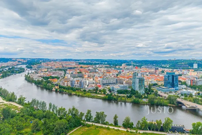 Prodej bytu 2+kk, Praha, Stupkova, 75 m2