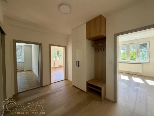 Pronájem kanceláře, Praha - Hodkovičky, K dubinám, 80 m2