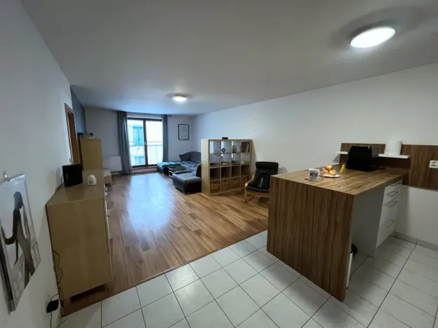 Pronájem bytu 2+kk, Pardubice - Bílé Předměstí, Husova, 69 m2