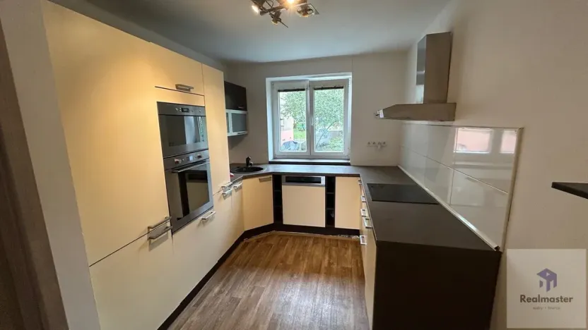 Pronájem bytu 2+1, Ústí nad Labem - Neštěmice, Sibiřská, 57 m2