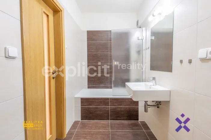 Prodej bytu 2+kk, Všemina, 45 m2
