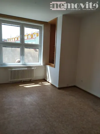 Pronájem kanceláře, Hradec Králové - Pražské Předměstí, Nerudova, 30 m2