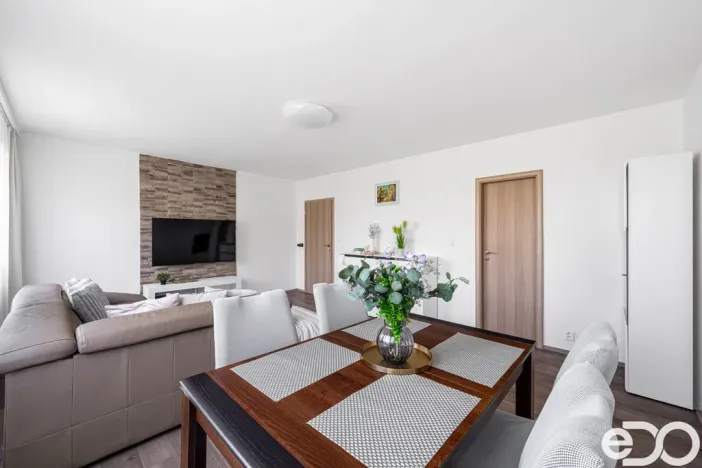 Prodej bytu 3+1, Praha - Prosek, Ctěnická, 67 m2