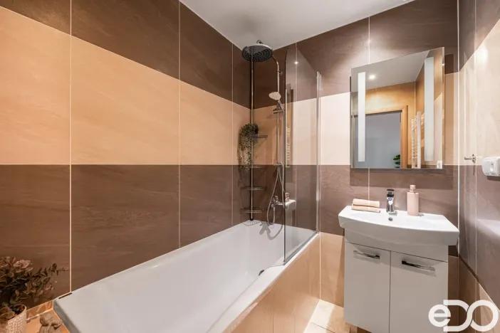 Prodej bytu 3+1, Praha - Prosek, Ctěnická, 67 m2