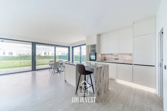 Prodej rodinného domu, Vysoký Újezd, Na Horizontu, 190 m2