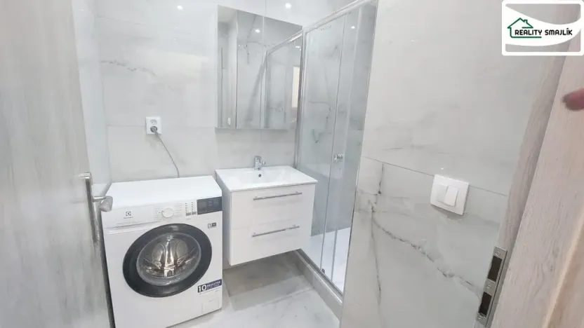 Pronájem bytu 2+1, Cheb, Palackého, 53 m2