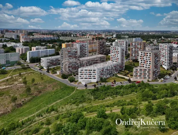 Prodej bytu 1+kk, Praha - Horní Měcholupy, Modenská, 30 m2