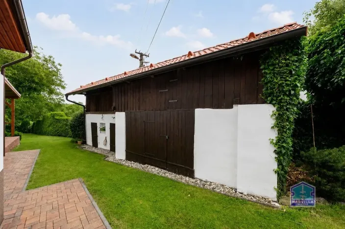 Prodej chalupy, Mešno, 100 m2