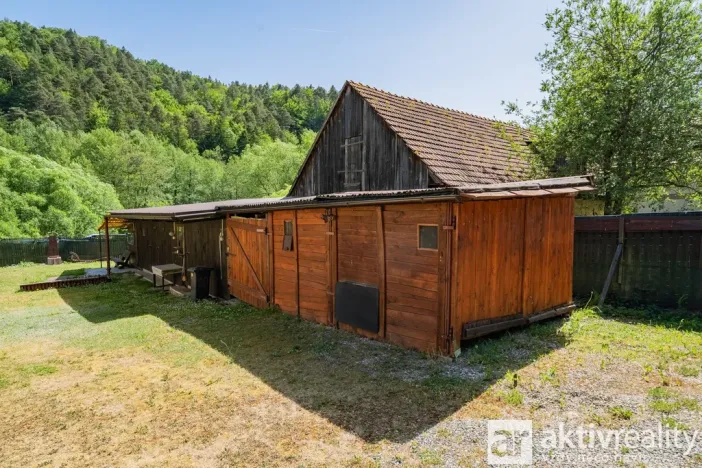 Prodej rodinného domu, Mšeno - Vojtěchov, 150 m2