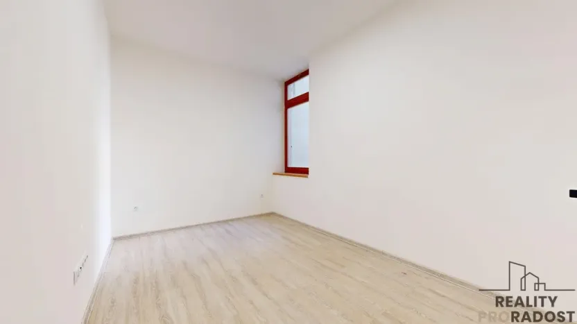 Prodej bytu 3+kk, Třebíč - Vnitřní Město, Karlovo nám., 123 m2