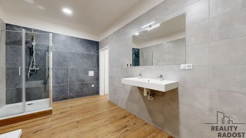 Prodej bytu 3+kk, Třebíč - Vnitřní Město, Karlovo nám., 123 m2
