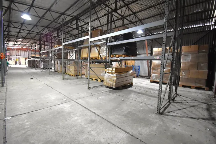 Pronájem skladu, Líně, Na Šachtě, 340 m2