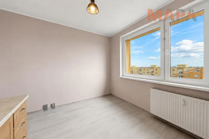 Pronájem bytu 1+1, Jirkov, SNP, 40 m2