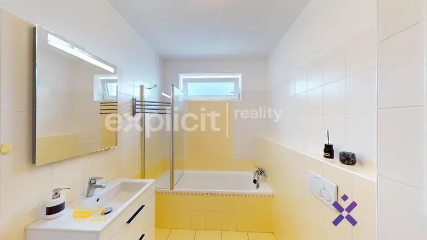 Pronájem bytu 2+kk, Zlín, Voženílkova, 51 m2