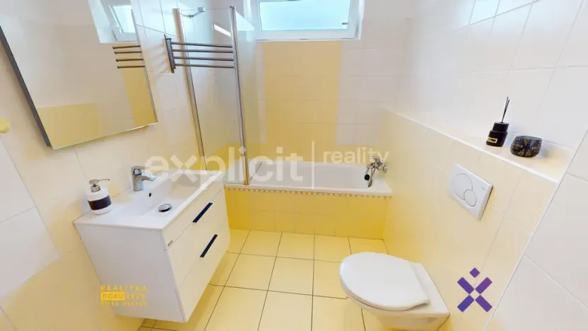 Pronájem bytu 2+kk, Zlín, Voženílkova, 51 m2