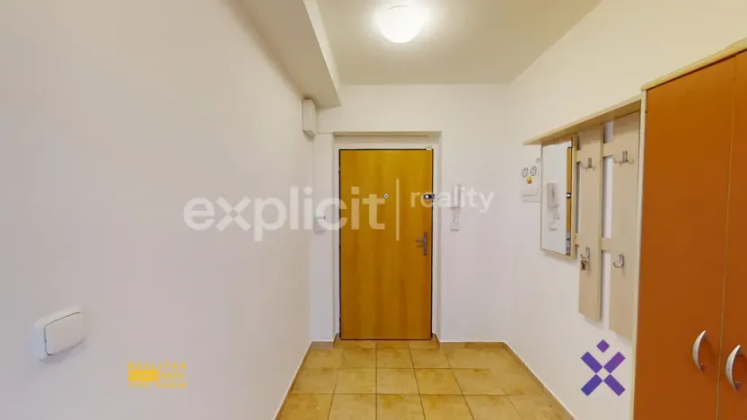 Pronájem bytu 2+kk, Zlín, Voženílkova, 51 m2
