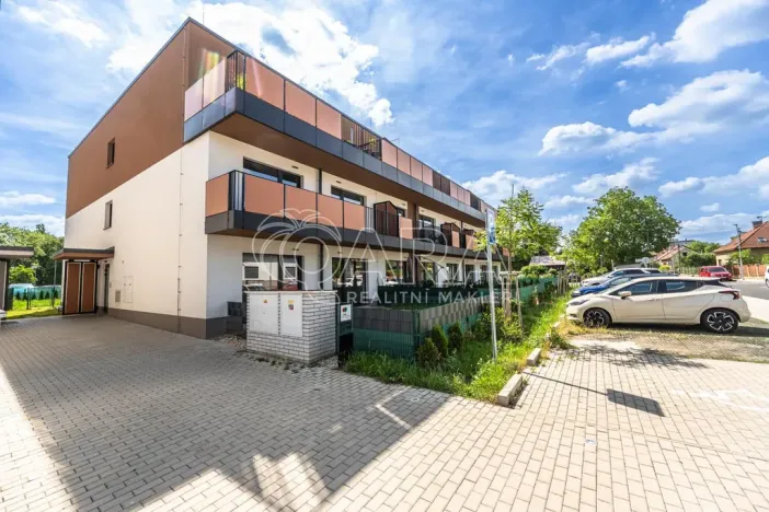 Pronájem bytu 2+kk, Kralupy nad Vltavou - Lobeček, J. Wolkera, 63 m2