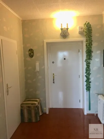 Pronájem bytu 1+1, Karlovy Vary, nábřeží Jana Palacha, 47 m2