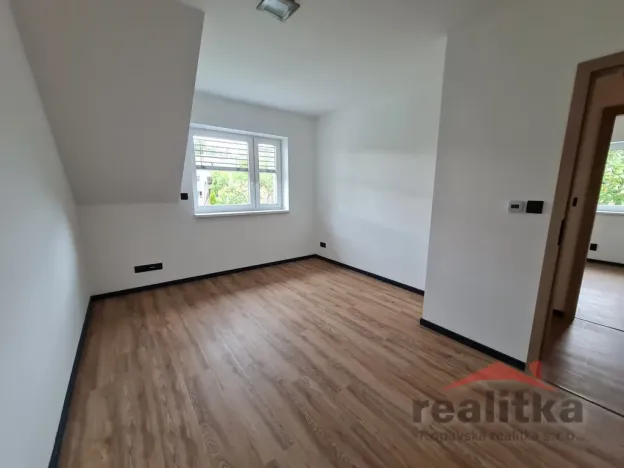 Prodej pozemku pro bydlení, Velká Polom, Osvoboditelů, 182 m2