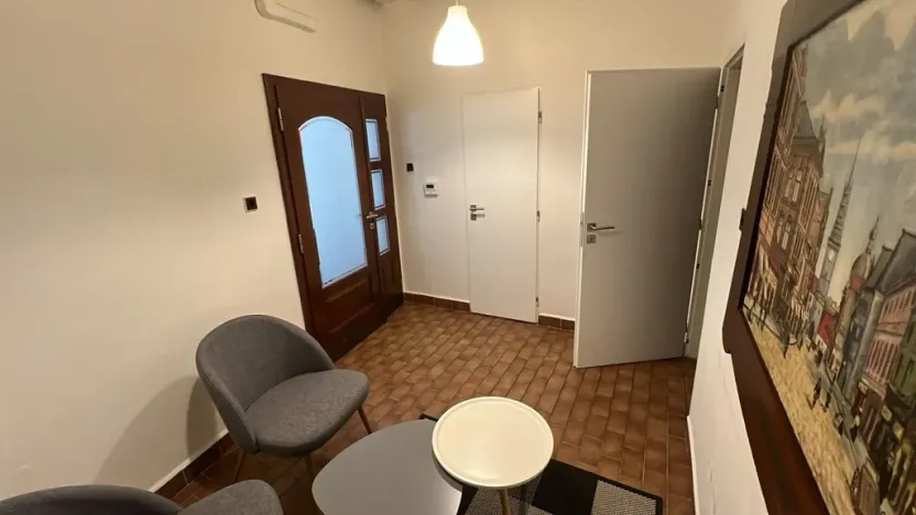 Pronájem kanceláře, Pardubice - Bílé Předměstí, Štrossova, 70 m2