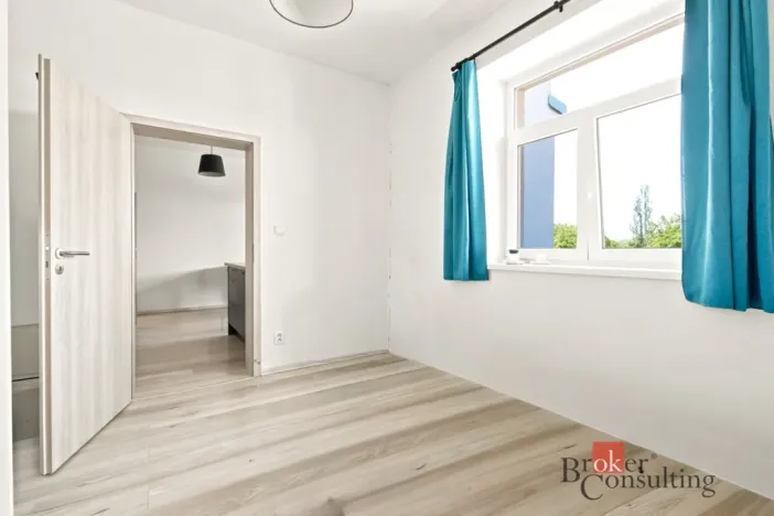 Prodej bytu 2+kk, Milovice - Mladá, Slepá, 41 m2