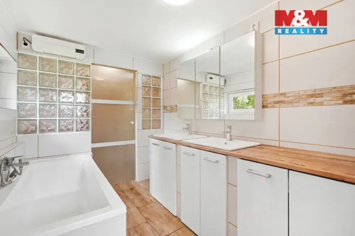 Prodej rodinného domu, Velké Březno - Valtířov, 160 m2