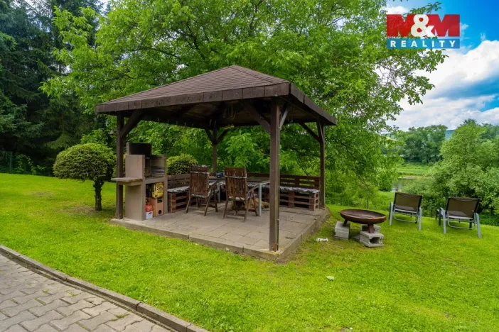 Prodej rodinného domu, Velké Březno - Valtířov, 160 m2