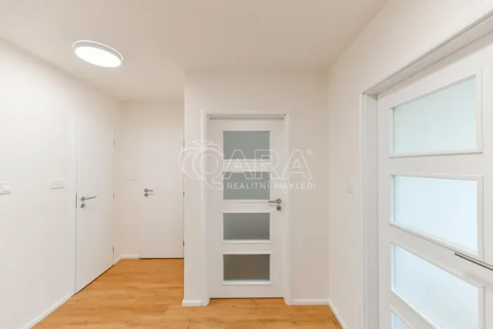 Pronájem bytu 3+1, Praha - Střížkov, Jablonecká, 68 m2