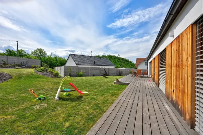 Prodej rodinného domu, Králův Dvůr, U Černého vršku, 114 m2