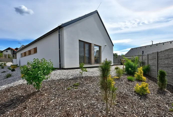 Prodej rodinného domu, Králův Dvůr, U Černého vršku, 114 m2