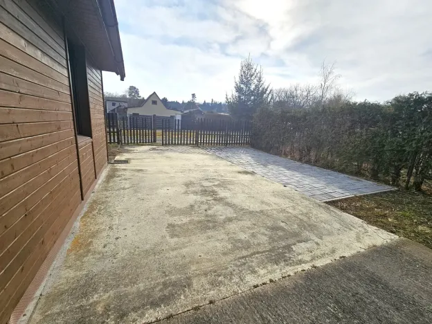 Pronájem chaty, Kralupy nad Vltavou - Zeměchy, 30 m2