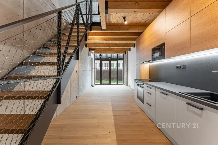 Pronájem bytu 3+kk, Praha - Vysočany, Kolbenova, 65 m2