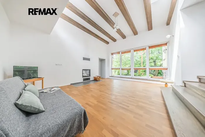 Prodej rodinného domu, Hřebeč, V háji, 165 m2