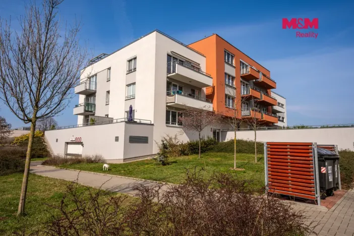 Pronájem bytu 2+kk, Praha - Letňany, Hlučkova, 60 m2