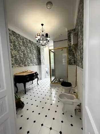 Prodej bytu 2+kk, Karlovy Vary, Krále Jiřího, 90 m2
