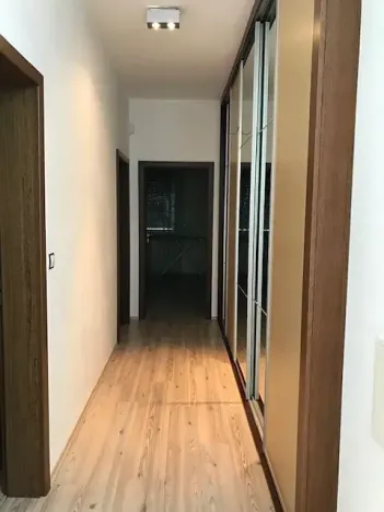 Prodej bytu 4+1, Karlovy Vary, Pražská silnice, 119 m2