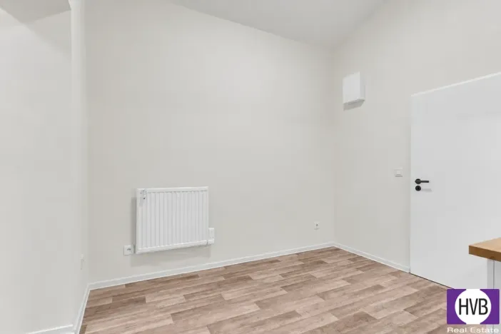 Prodej kanceláře, Praha, U Kublova, 29 m2