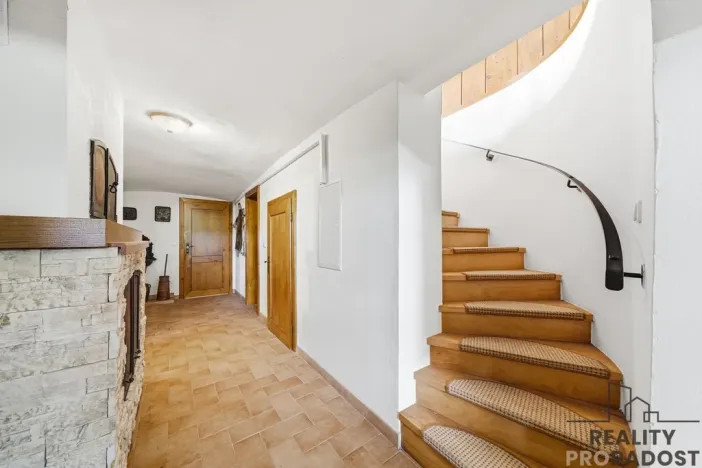 Prodej rodinného domu, Červená Voda, 309 m2